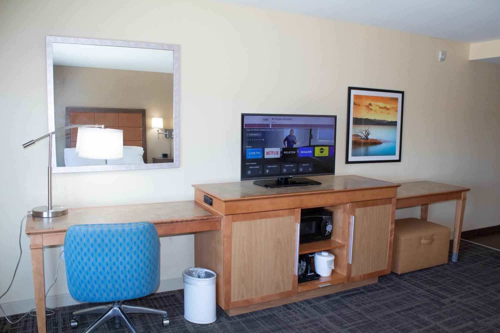 Hampton Inn & Suites Big Rapids, Mi מראה חיצוני תמונה