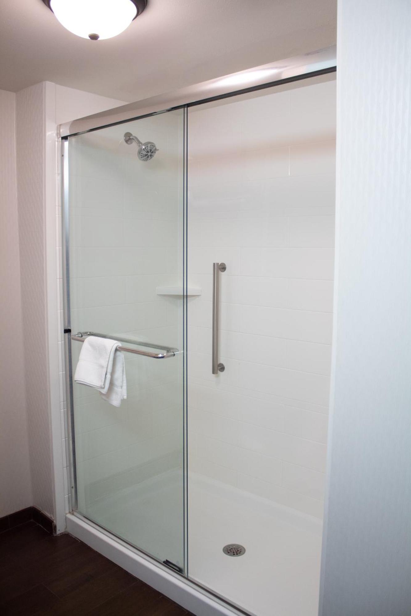 Hampton Inn & Suites Big Rapids, Mi מראה חיצוני תמונה