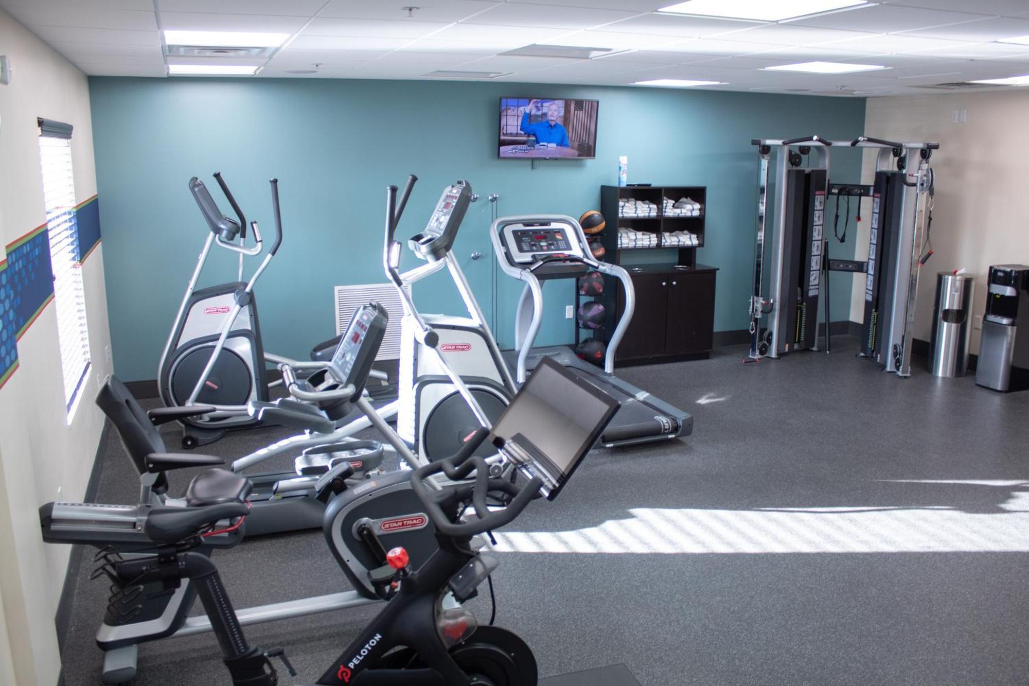 Hampton Inn & Suites Big Rapids, Mi מראה חיצוני תמונה